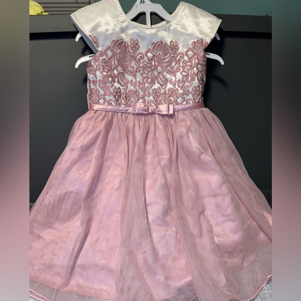 Jona Michelle Pink Lace Formal Dress